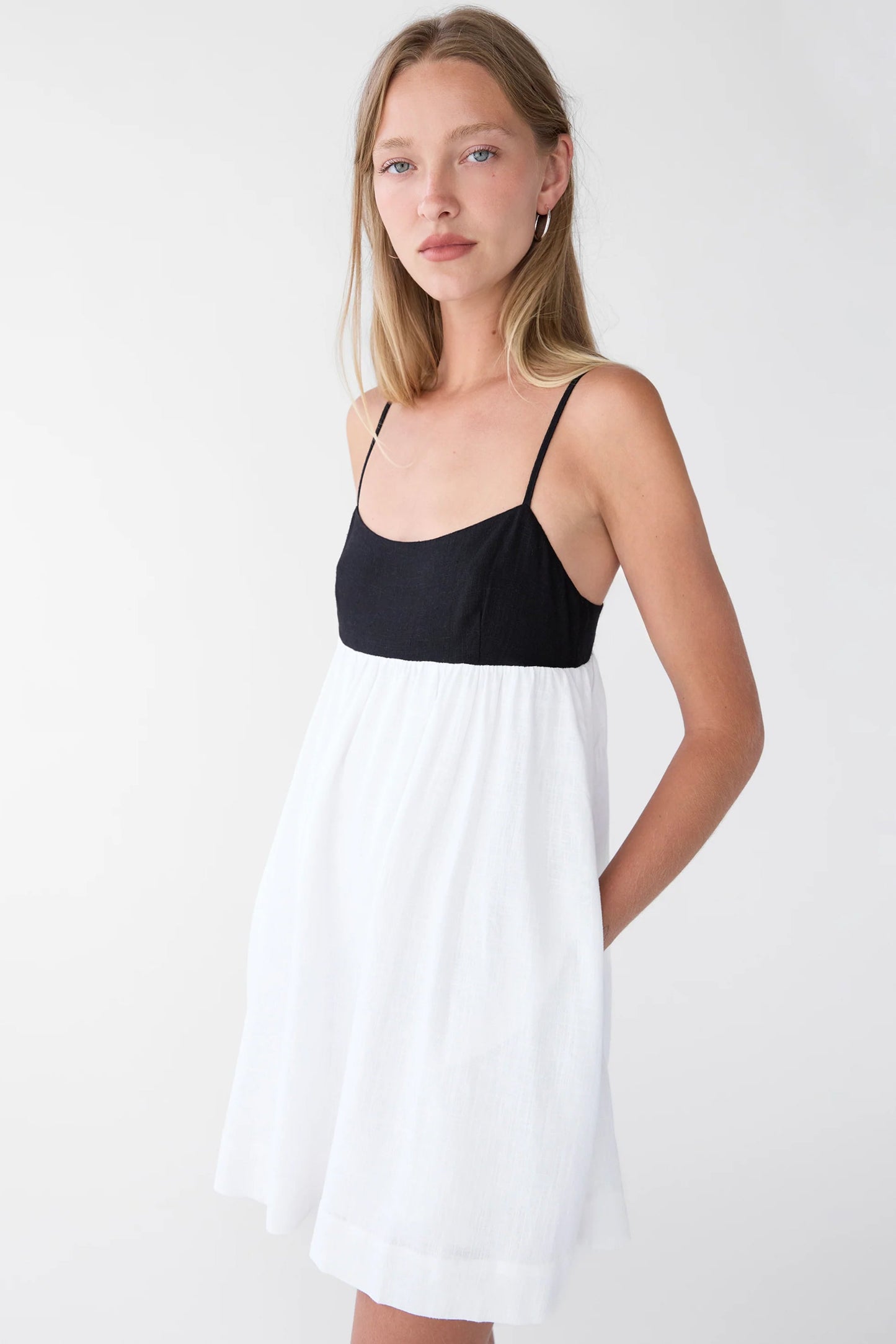 CONTRAST BABYDOLL MIDI DRESS