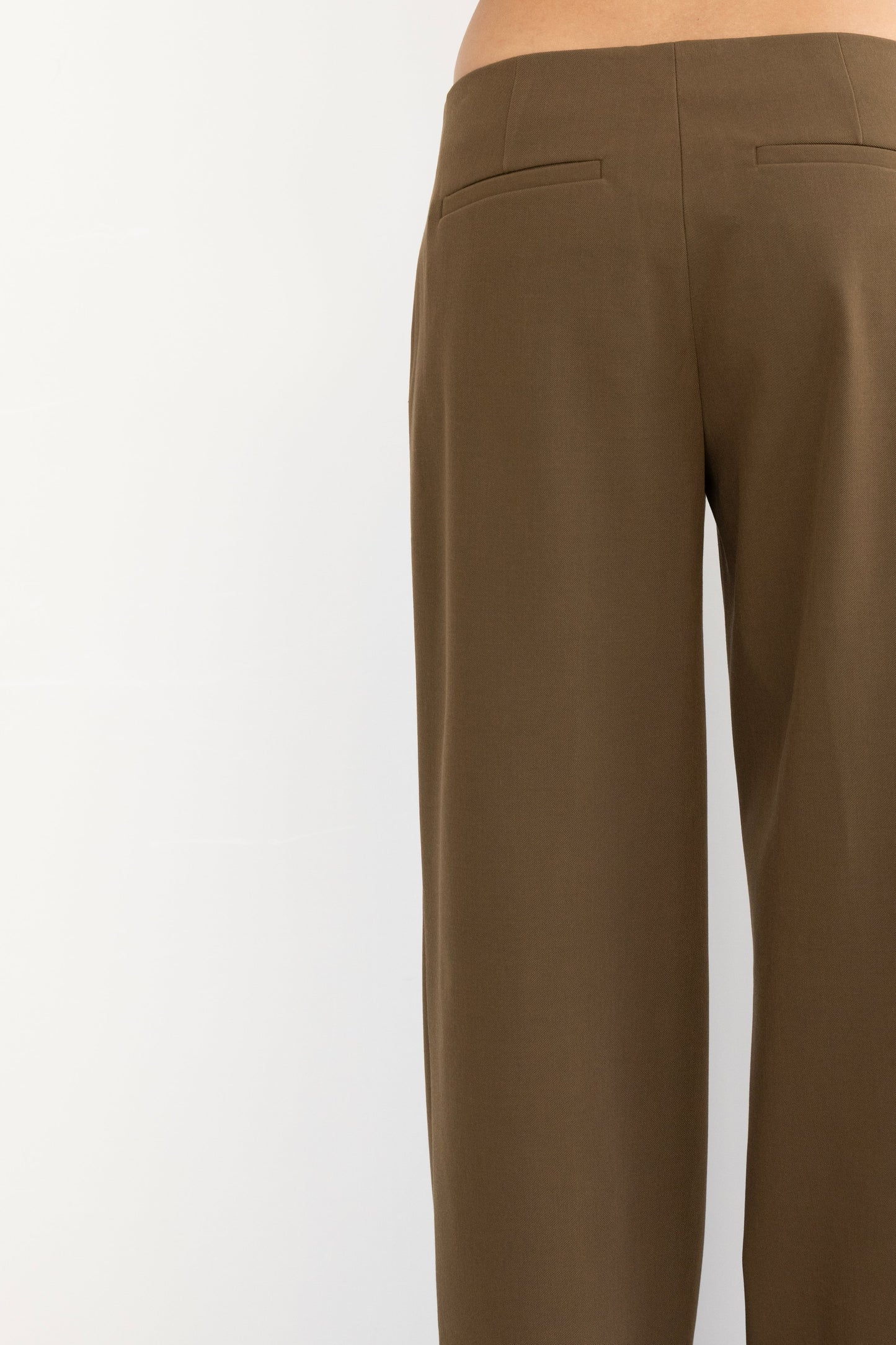 LOW RISE SUITING PANT