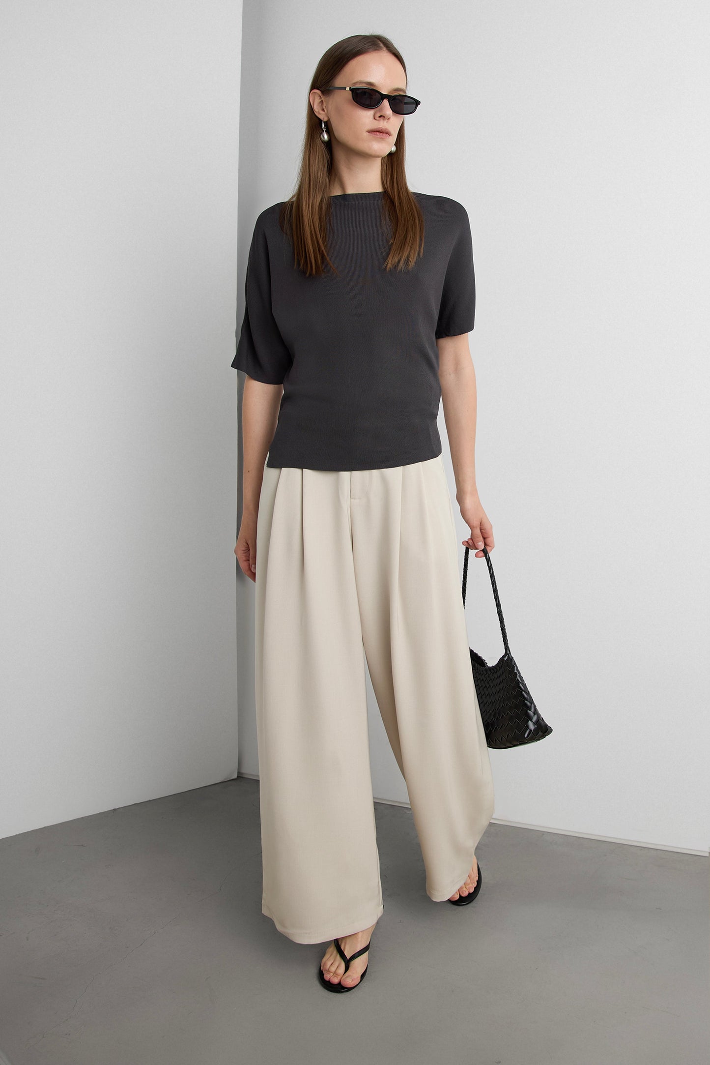 WIDE LEG PANT WITH TUCKING DETAIL
