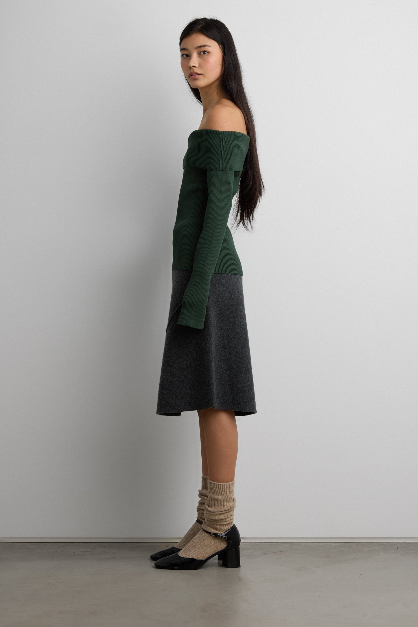 RIBBED OFF THE SHOULDER SWEATER