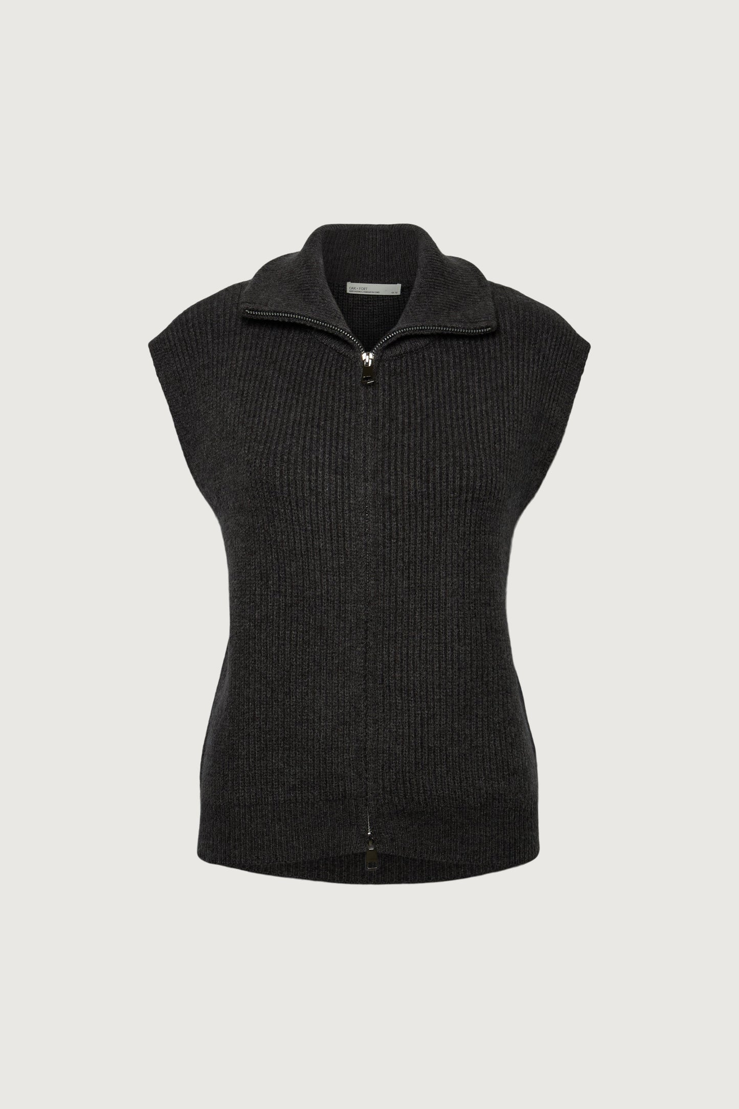 RIBBED KNIT MOCK NECK ZIP-UP SWEATER VEST