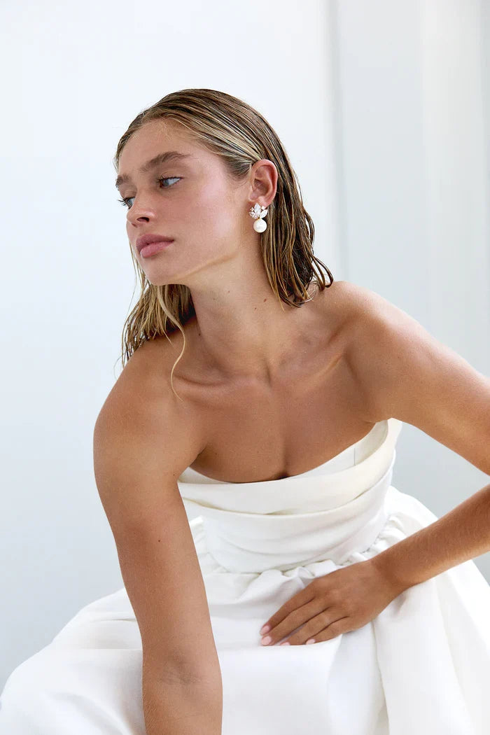Amélie George Harper Contemporary Bridal Earrings, Gold