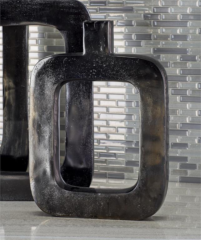 BLACK ALUMINUM VASE WITH CUT OUT FRAME
