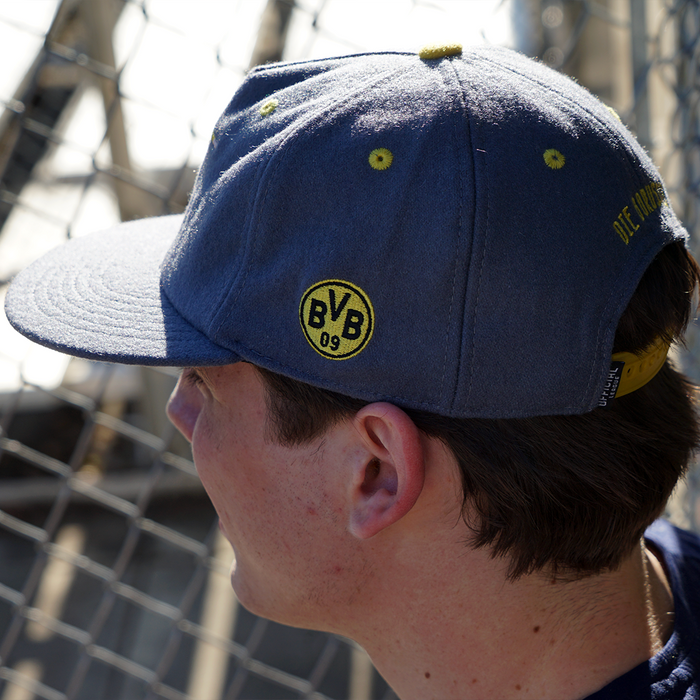[ borussia dortmund ] forever captain - Official League