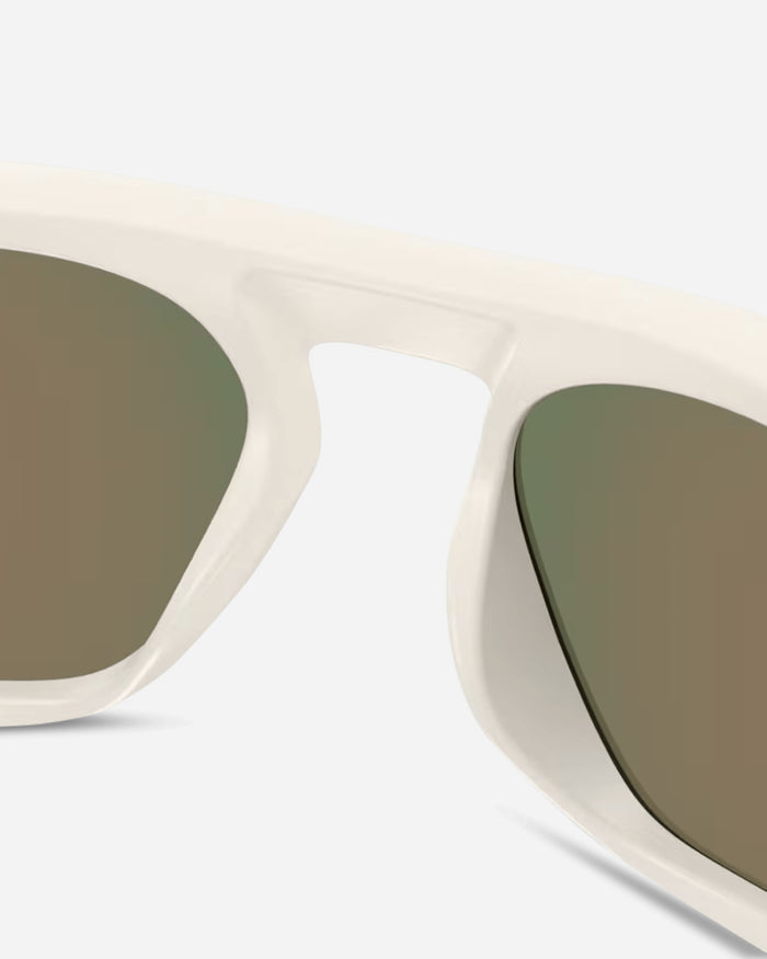 Oakley Cage Jacket Matte Mist Eyewear Sunglasses OO9537-0561  WHITE