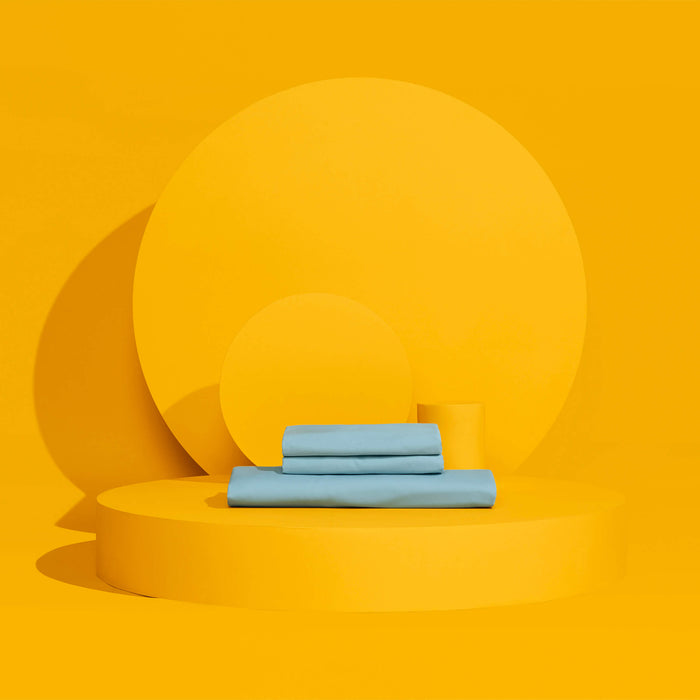 The Slumber Cloud Essential Sheet Set made with Outlast temperature regulation technology in arctic blue