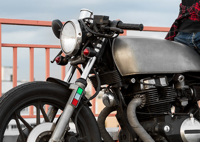 Tri-color LED light panel featuring green, white, and red illuminated sections with a textured prism surface for enhanced brightness and visibility on a motorcycle front fender. Ideal for decorative lighting, cultural displays, or Italian-themed retail environments