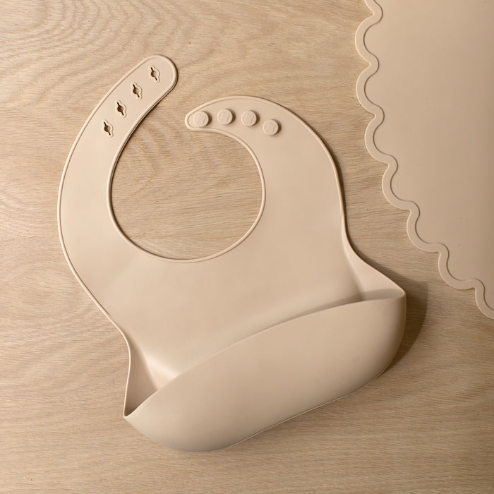 Mabel & Fox - Silicone Bib - Beige - Mabel & Fox
