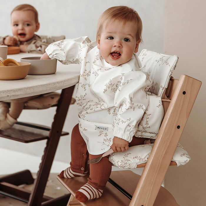 Meyco - Long Sleeved Bib - Soft Branches - Mabel & Fox
