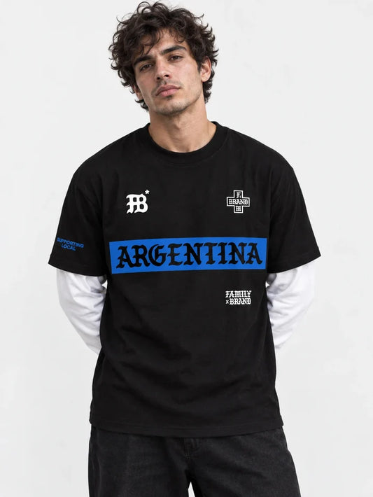 Remera Familyarg x Brand & Co Mundialista M/L Negro — vista principal