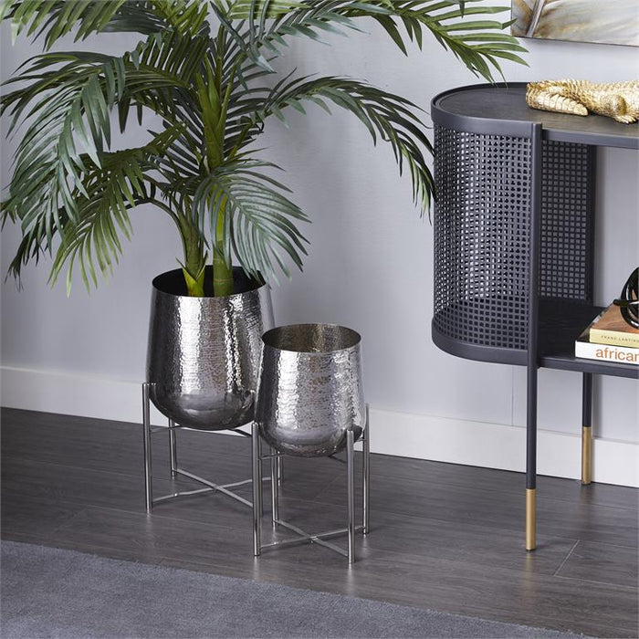 VENUS WILLIAM COLLECTION SET OF 2 SILVER STAINLESS STEEL PLANTER